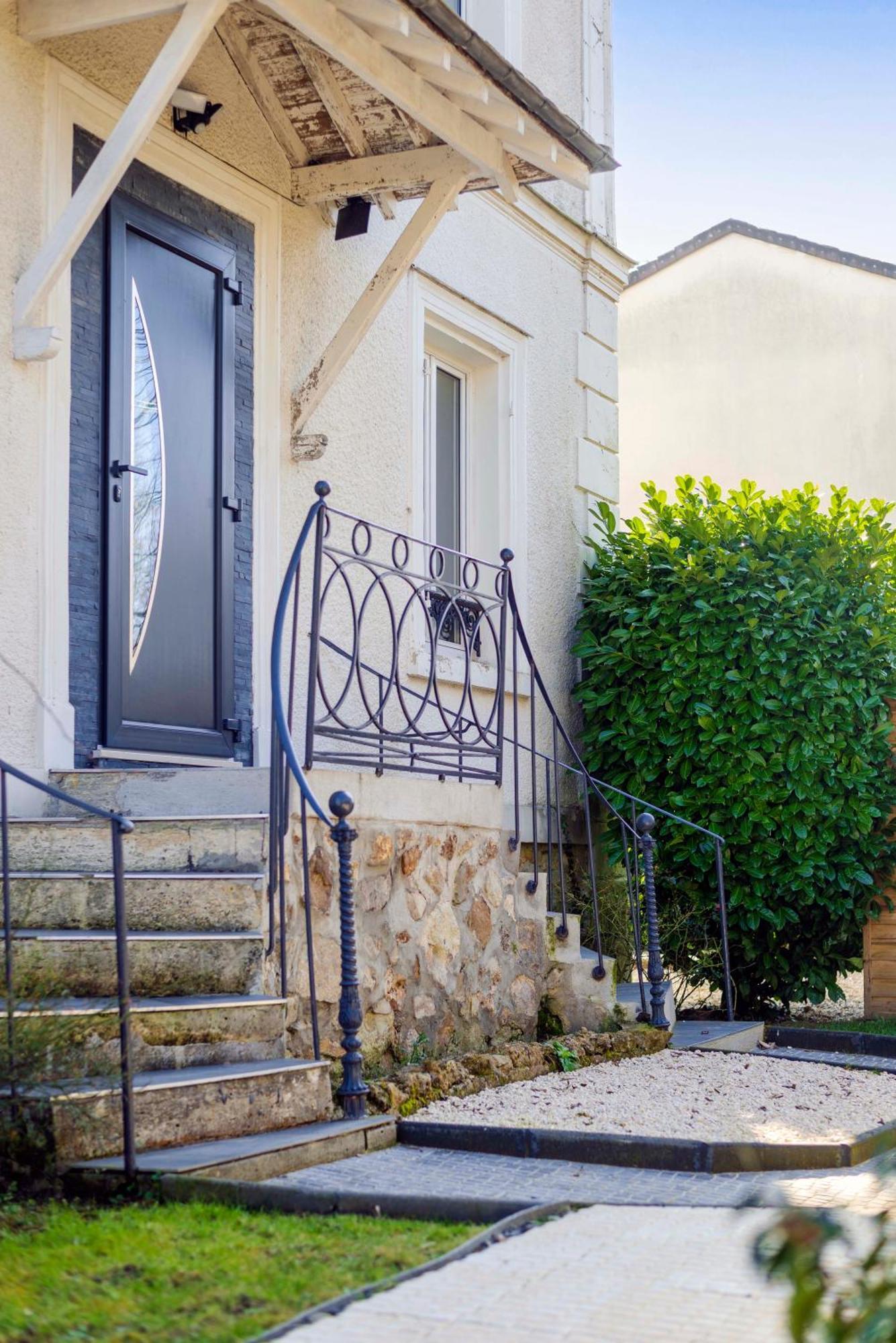 Jungle - Magnifique Appartement Avec Parking Prive - Paris-Disney & Cdg A 25 Minutes Pomponne Ngoại thất bức ảnh